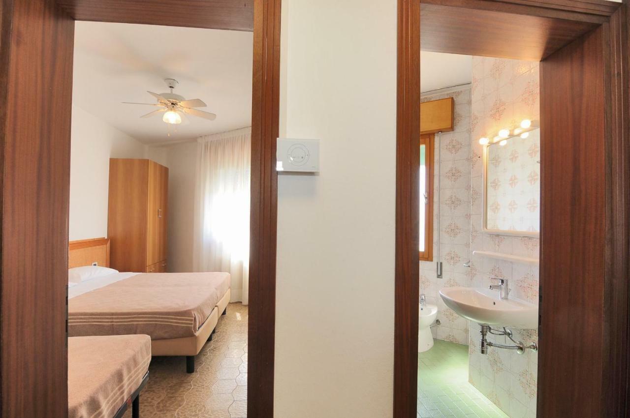 Venus Price Hotel